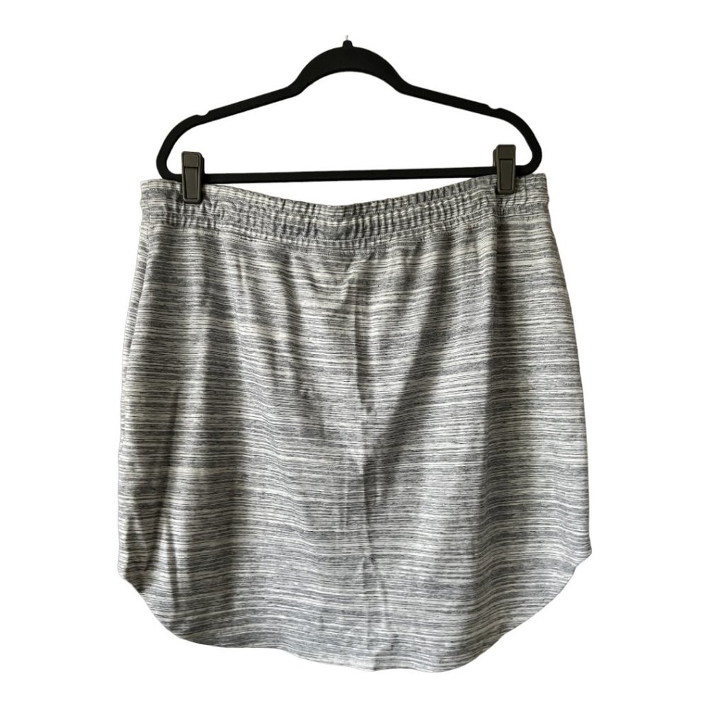 Banana Republic Grey Skirt
